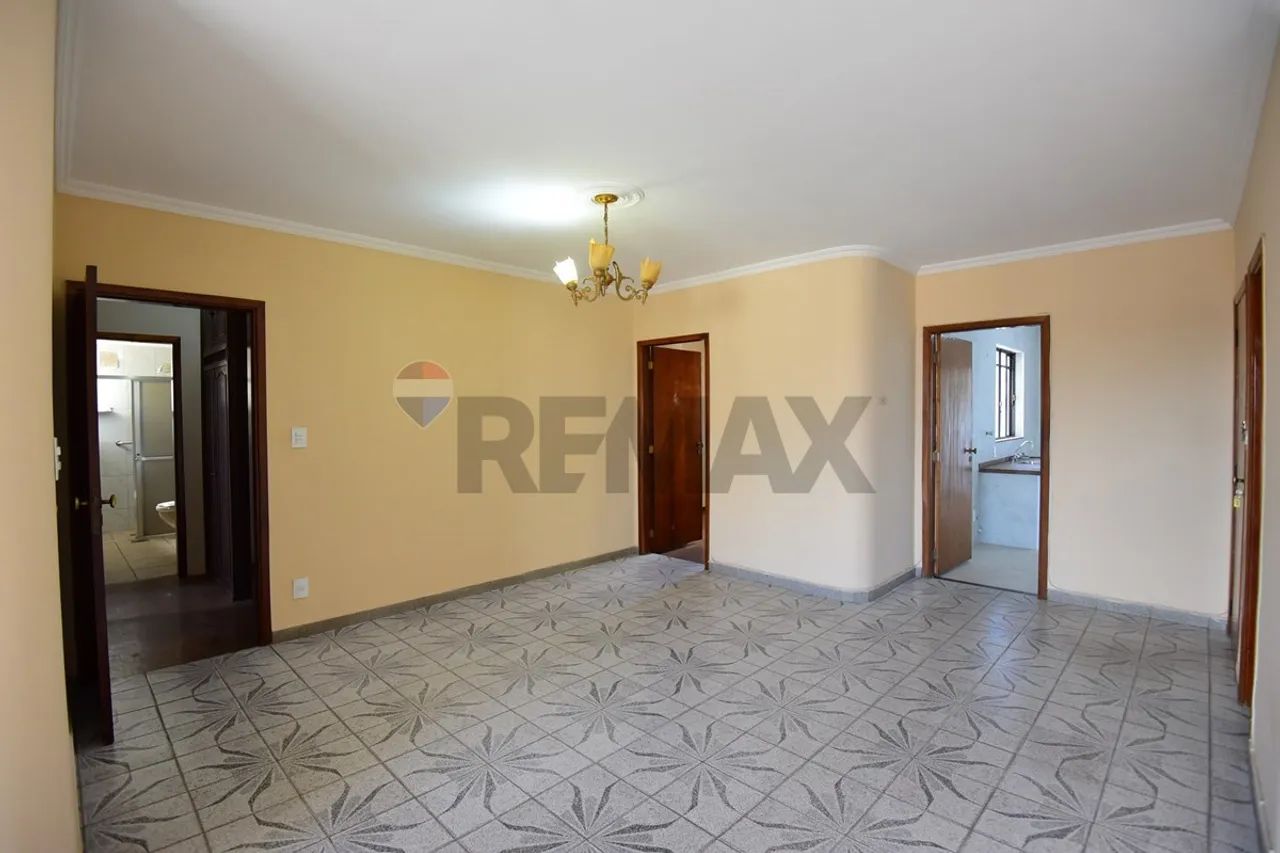 Apartamento 4 dormitórios no Edifício Haick no Centro - Foto 2
