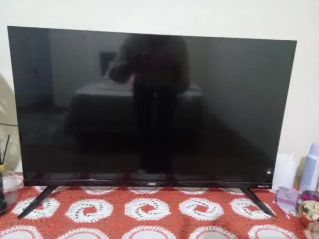 Tv 32 polegadas  nova apenas com poucos meses de uso , tenho a nota fiscal!