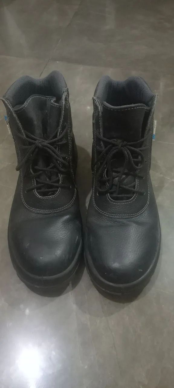 bota profissional de trabalho 