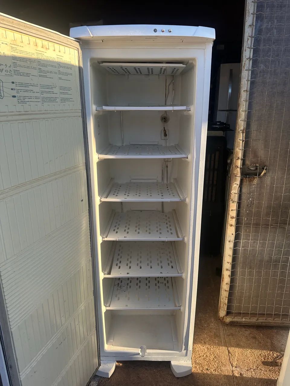 Vendo freezer  - Foto 2