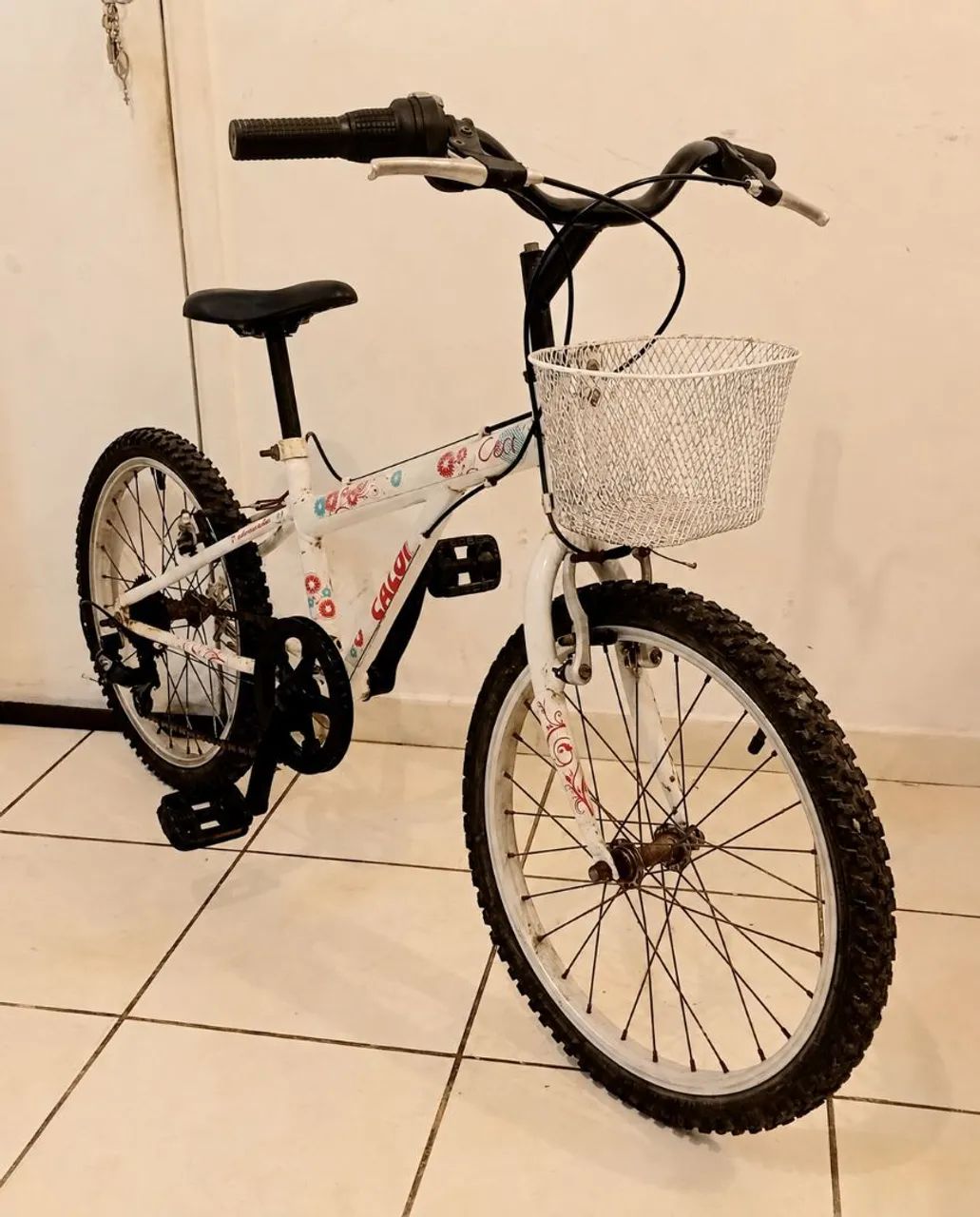 Bicicleta aro 20 com marcha - Foto 3