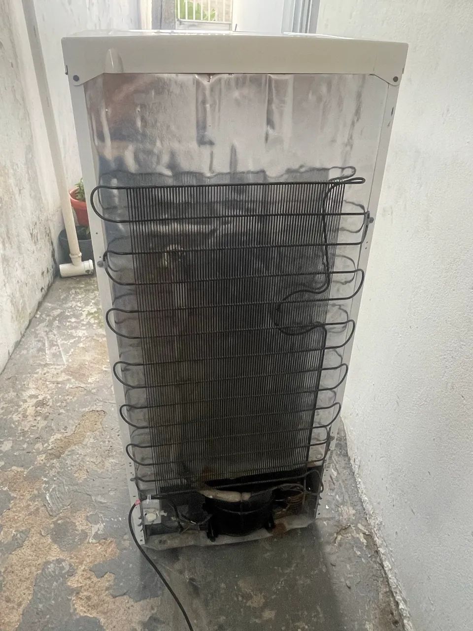 Freezer Vertical Eletrolux  - Foto 2