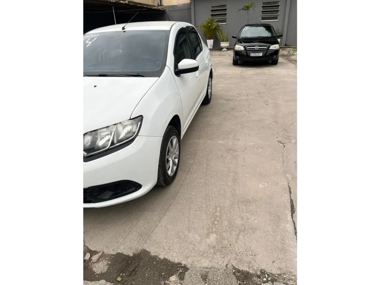 Renault Logan Expression Flex 1.0 12V 4P 2014 - Foto 3