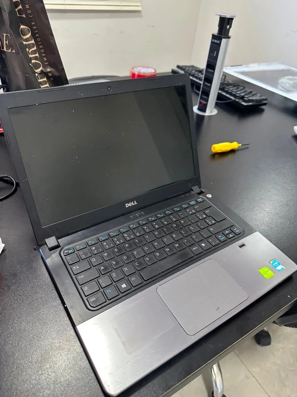 Notebook Dell Vostro (para desmontar)
