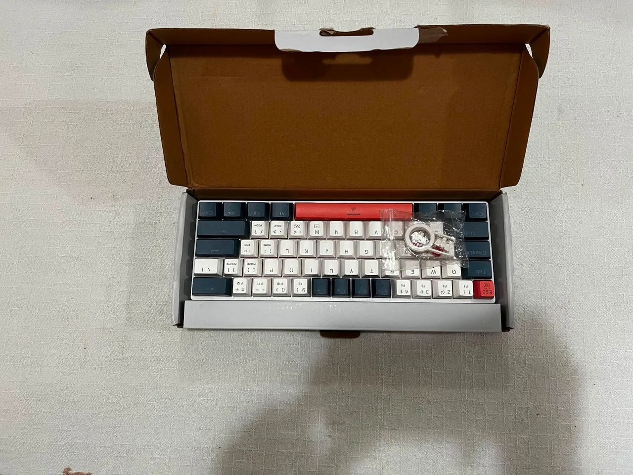 Teclado machenike k500 b61 - switch red - Foto 4