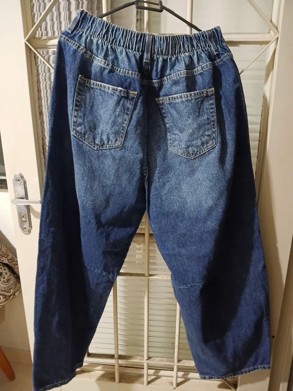 Calça jeans feminina estilosa  - Foto 2