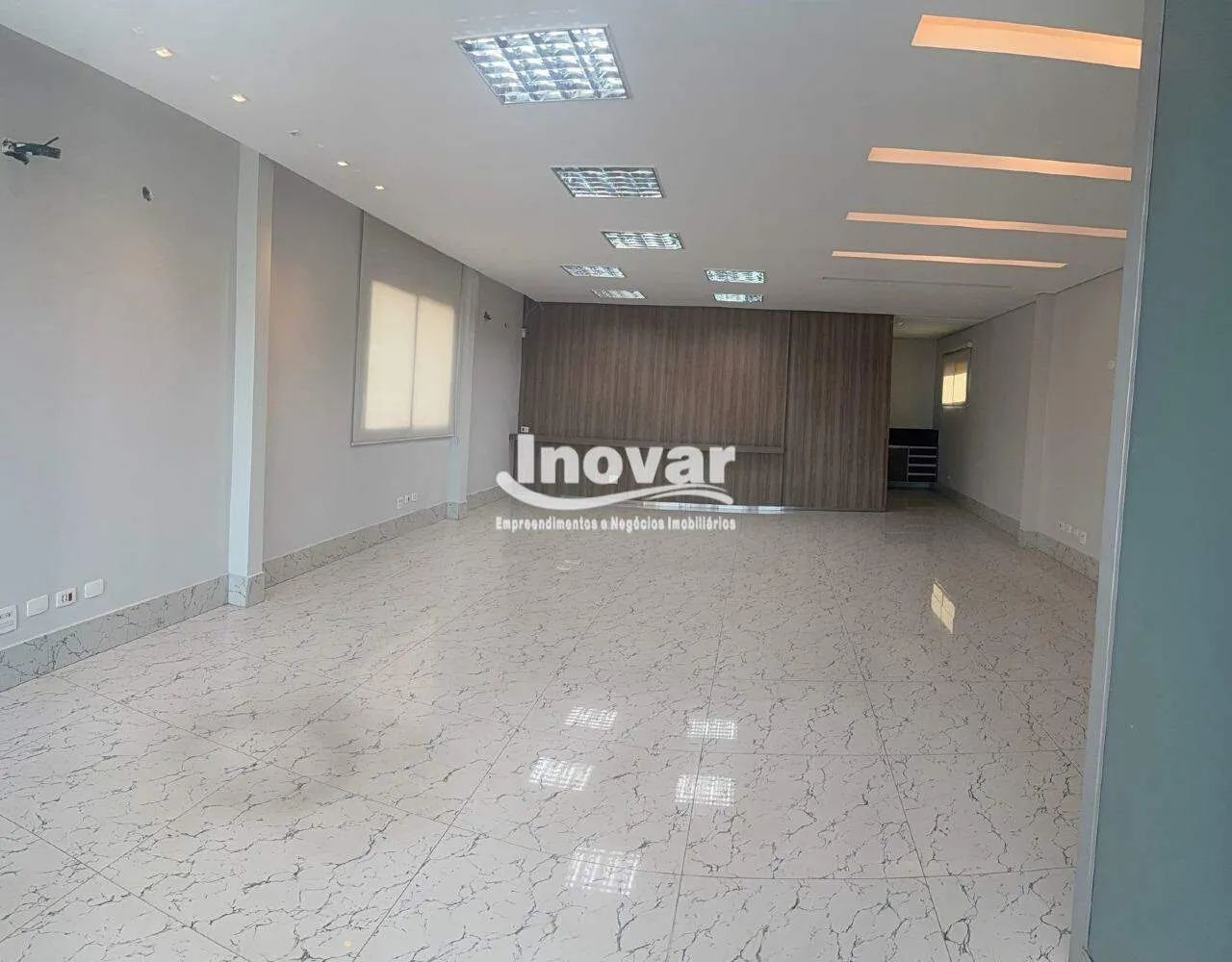 Prédio comercial em 3 pavimentos em ótima localização. - Foto 3