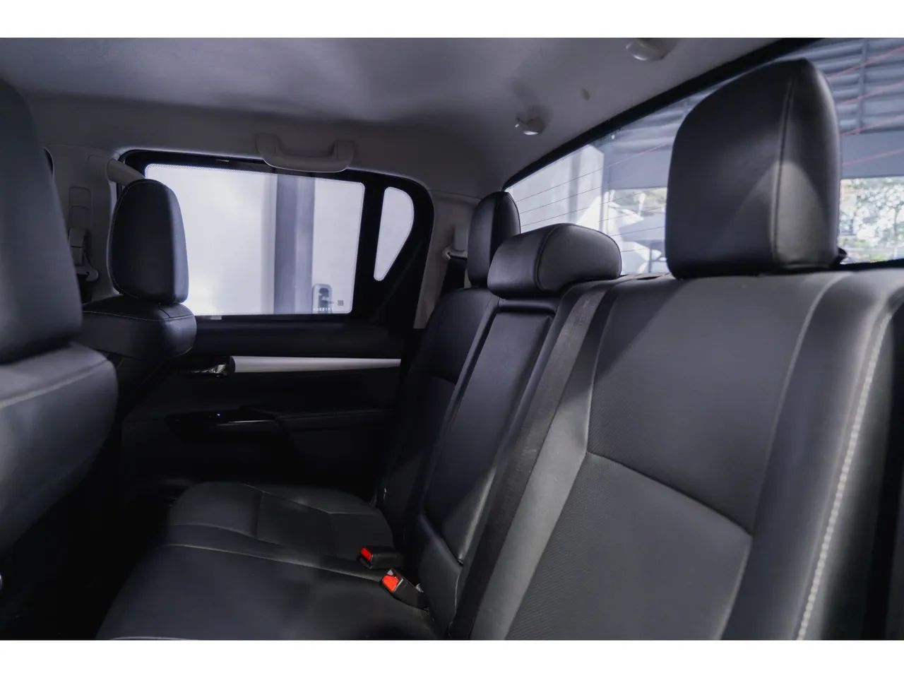 Toyota Hilux CD 4x4 2.8 Diesel Aut., foto 11 de 14
