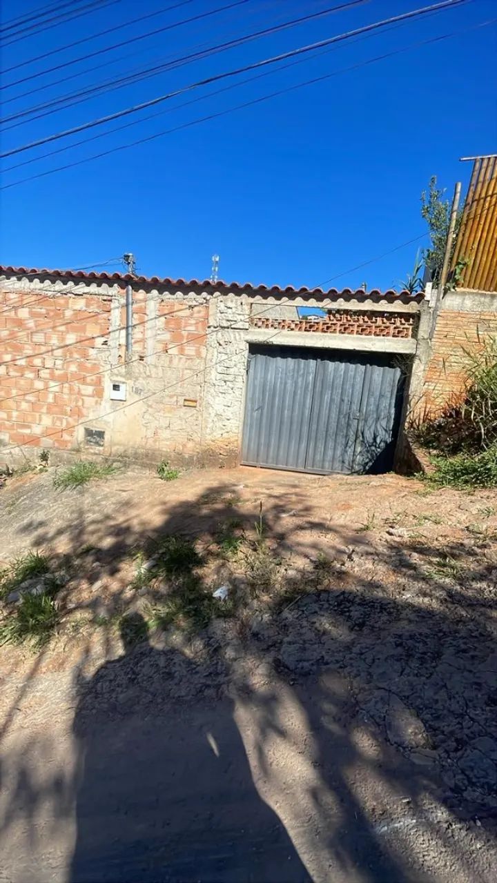 CASA EM SANTA LUZIA EXCELENTE PREÇO!