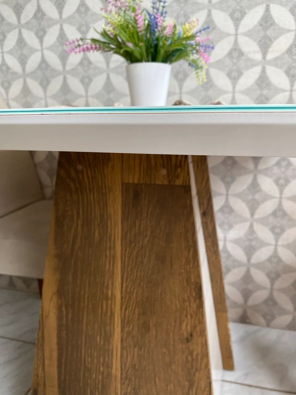 Mesa de Vidro com 4 Cadeiras - Entrego ! - Foto 2