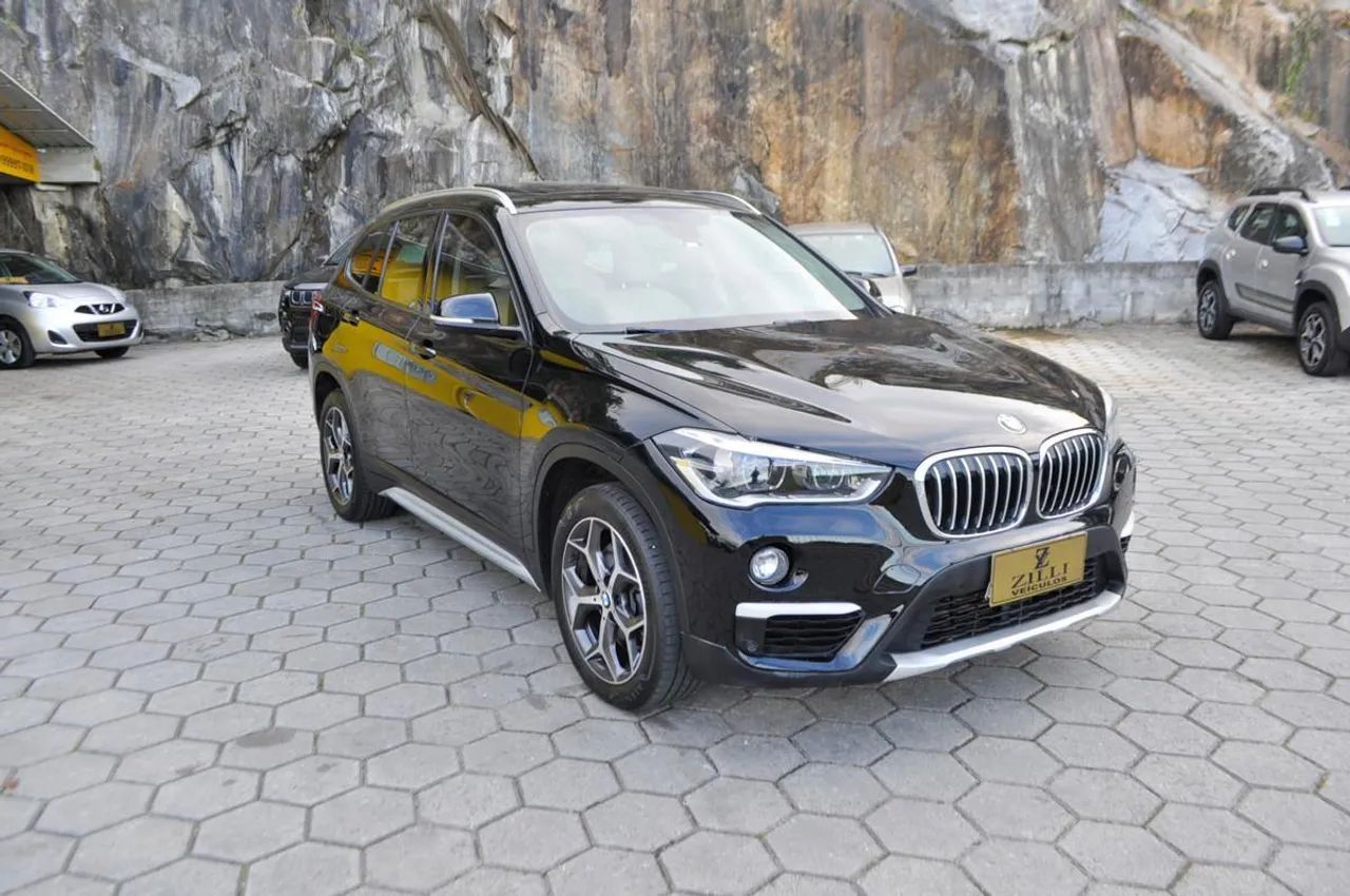 BMW X1 Sdrive 20I X-line 2.0 TB Active Flex 2019