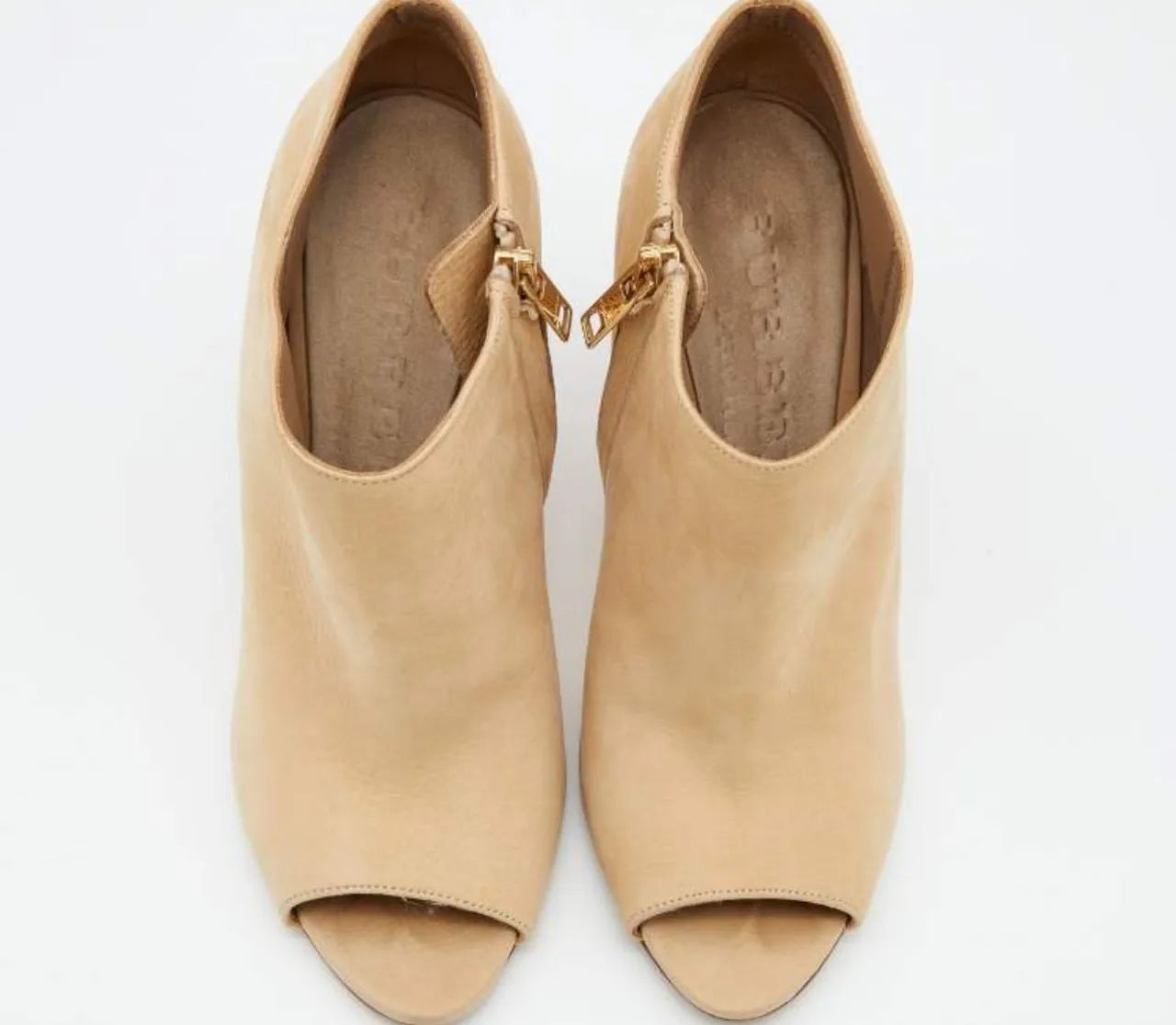 Sapato Anabela de couro feminino estilo bota - Burberry - Foto 3