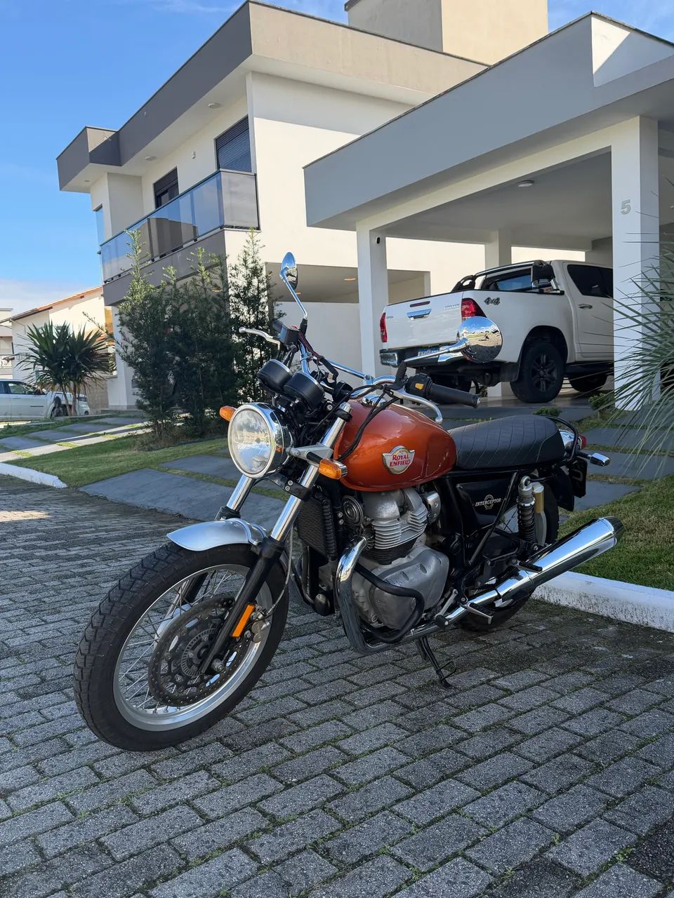 Royal Enfield  - Foto 5