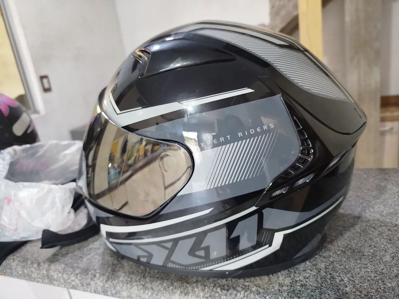 Capacete x11 - Foto 2
