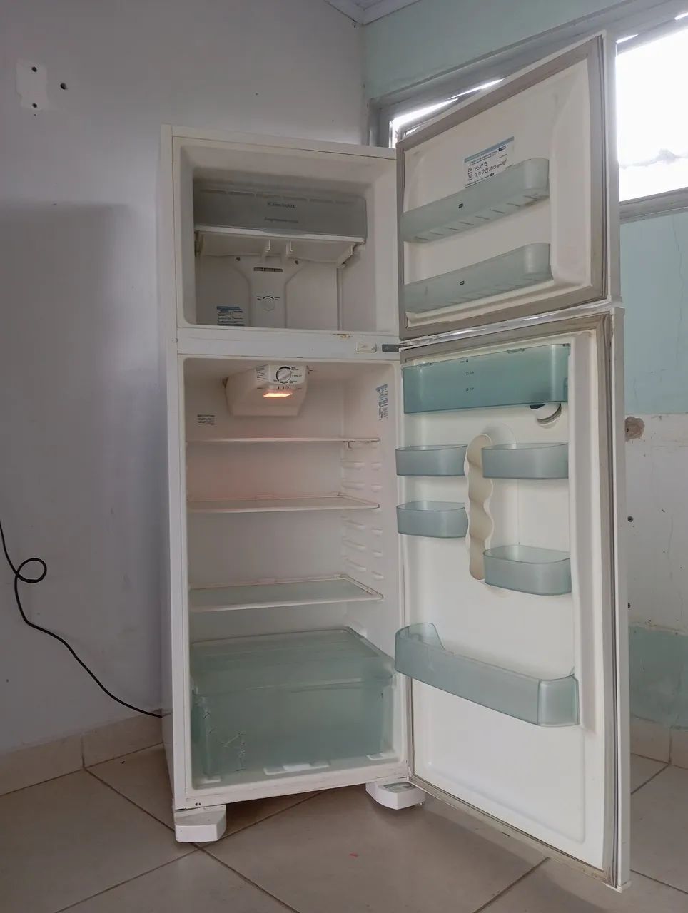 Geladeira Eletrolux frostfre  - Foto 4