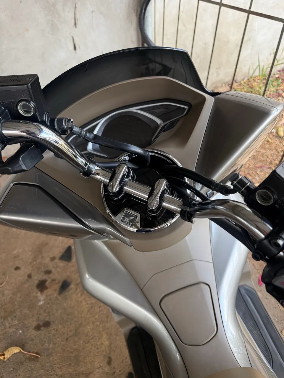 Moto com a quilometragem muito baixa  - Foto 5