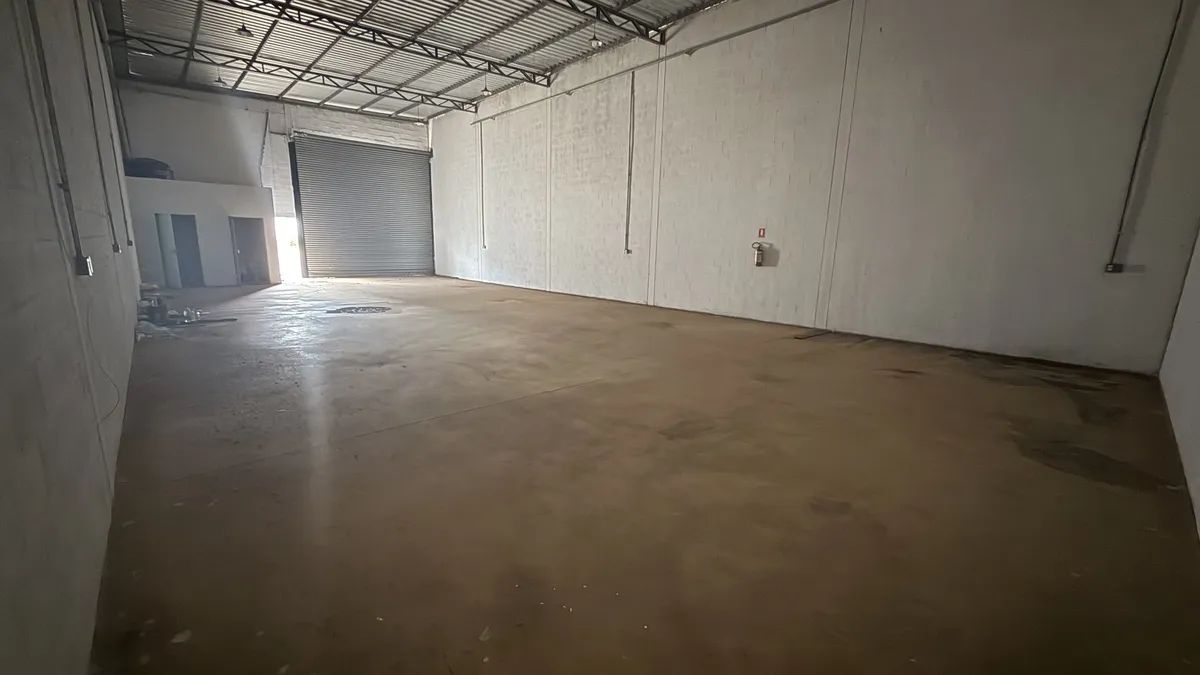 Imóvel comercial, 220 m² no Lot. Solar Santa Rita em Goiânia - Foto 5