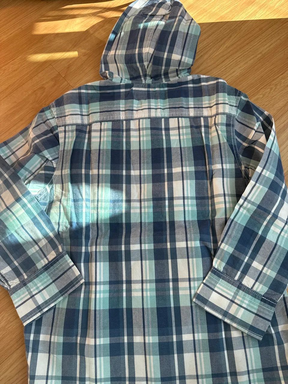 Camisa manga longa com capuz GAP -8 - Foto 4