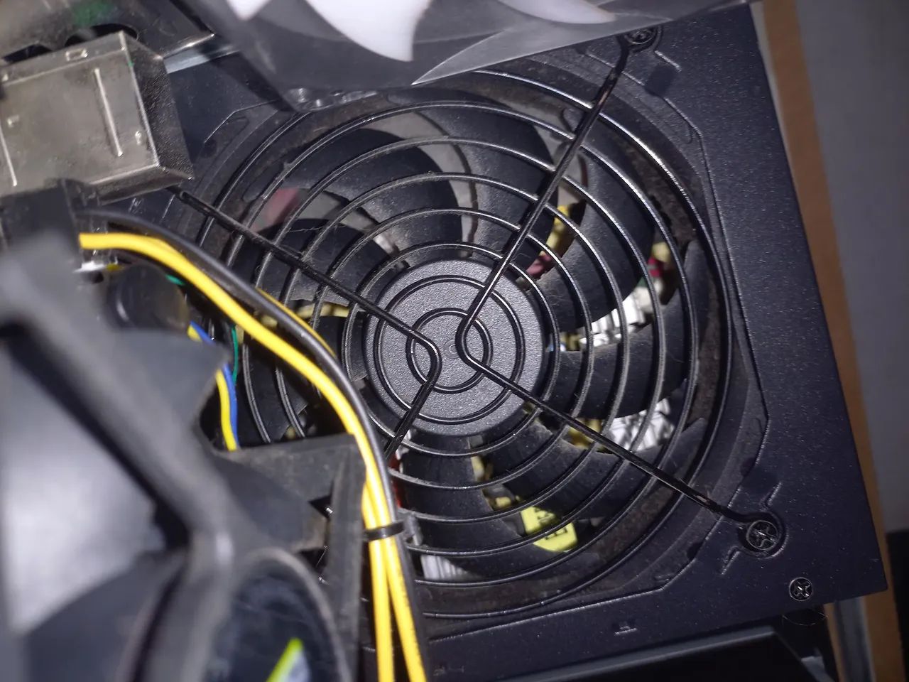 Fonte de pc Bluecase! - Foto 2