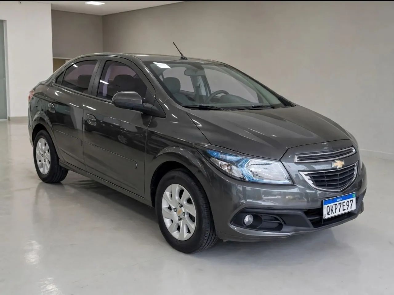 Chevrolet Prisma Sed. LT 1.0 8V Flexpower 4P 2015 - Foto 2