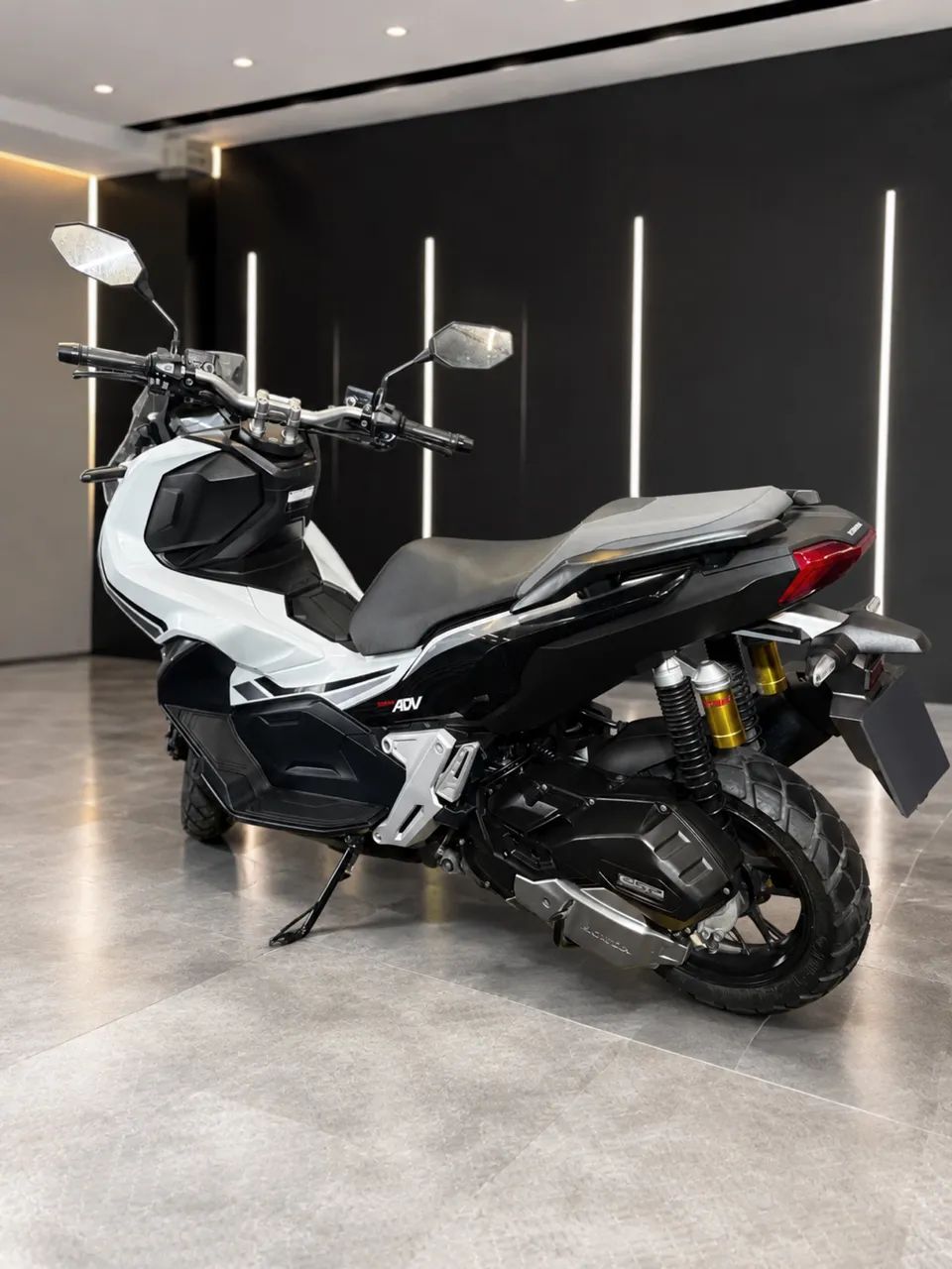 Honda ADV 150 ABS - Foto 5