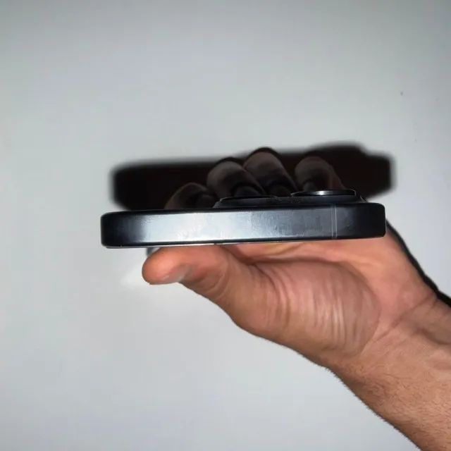 Iphone 15 pro 128gb saúde 100% excelente estado - Foto 4