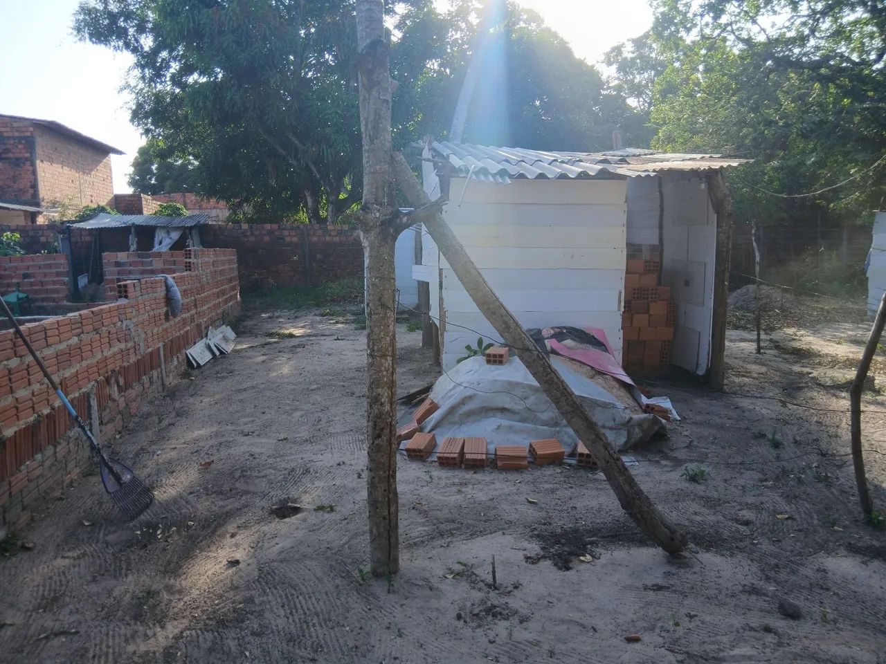 Vende-se terreno na J.Lima