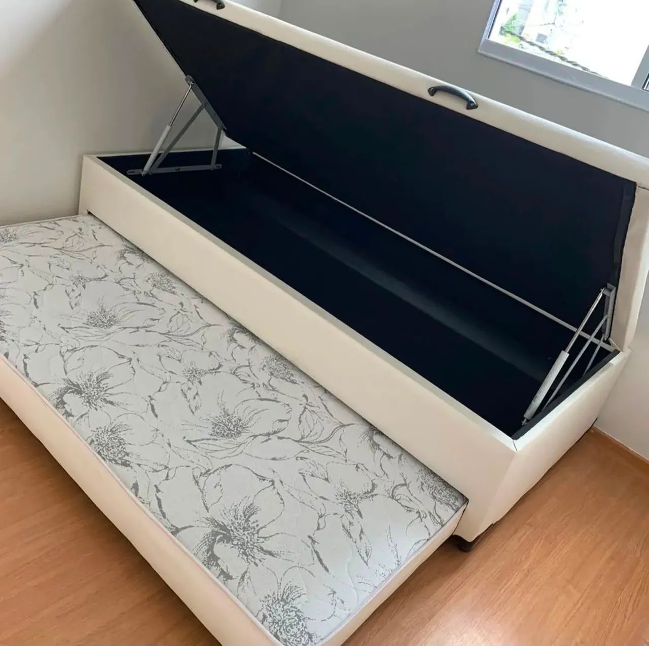 Base Baú solteiro com cama Auxiliar solteiro 