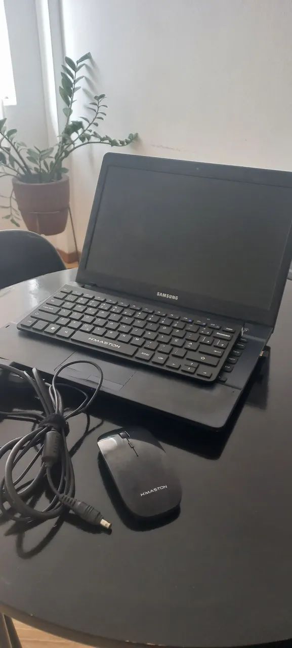 Notebook Samsung SSD 120GB | AMD E1-1500 | 4GB RAM | Funcionando