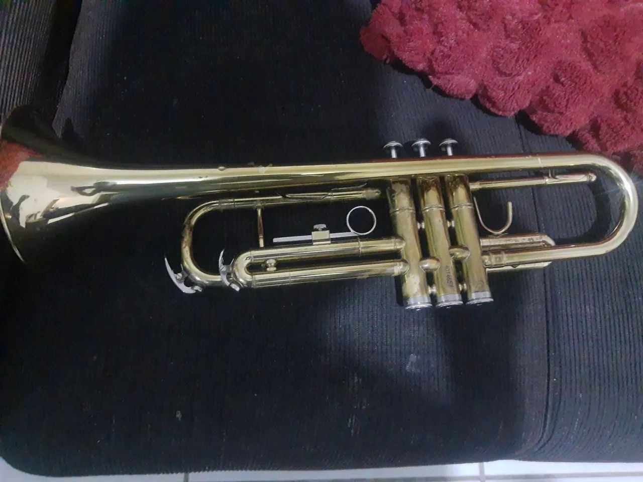 Trompete usado. Excelente funcionamento - Foto 3