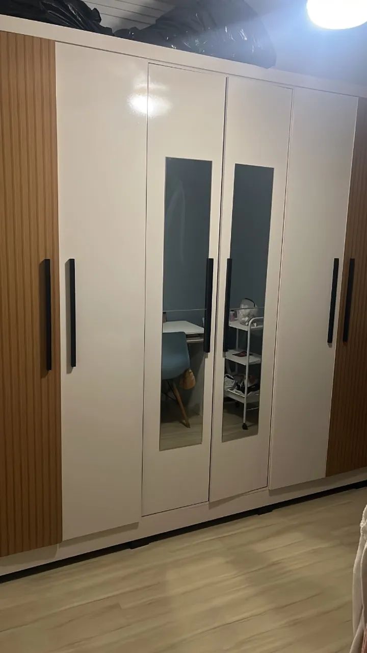Guarda roupa 