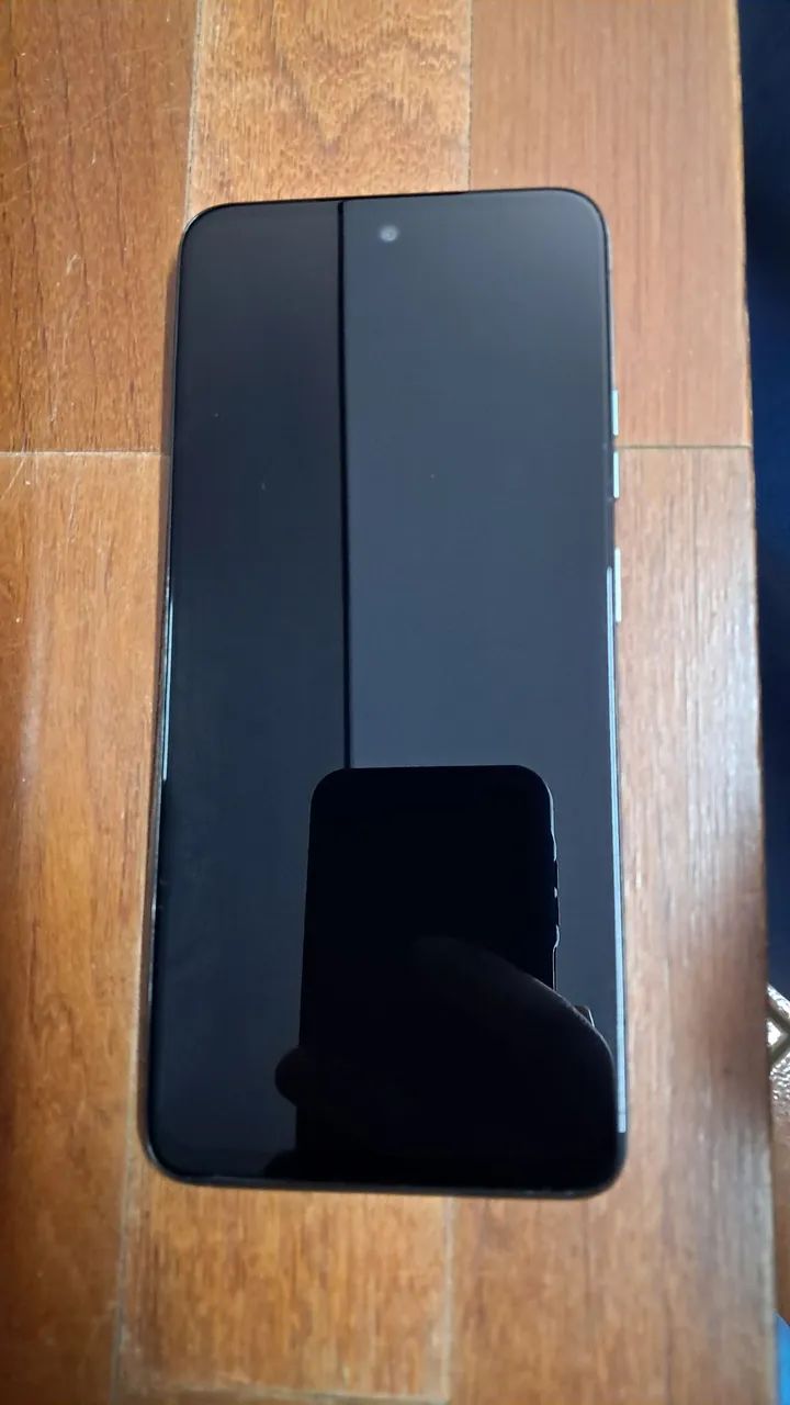 Smartphone Motorola G35 5G 256GB 6 meses de uso. - Foto 2