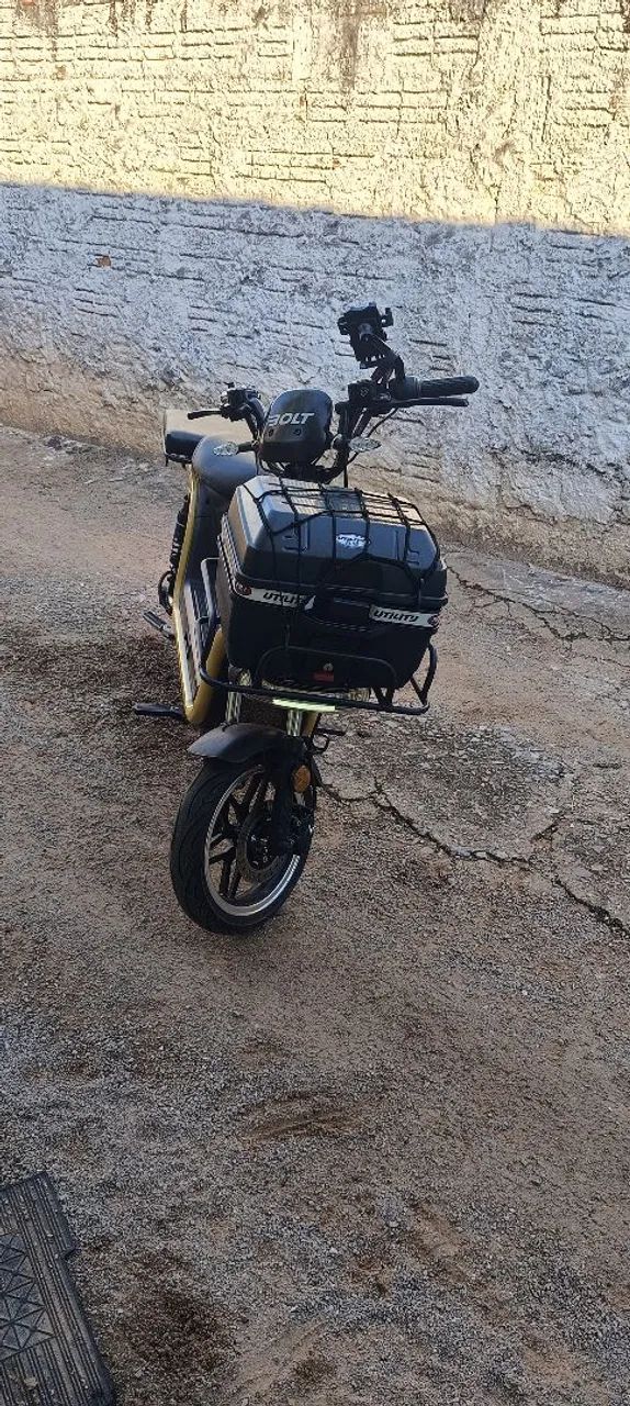 Autopropelido Scooter Bolt Work  - Foto 4