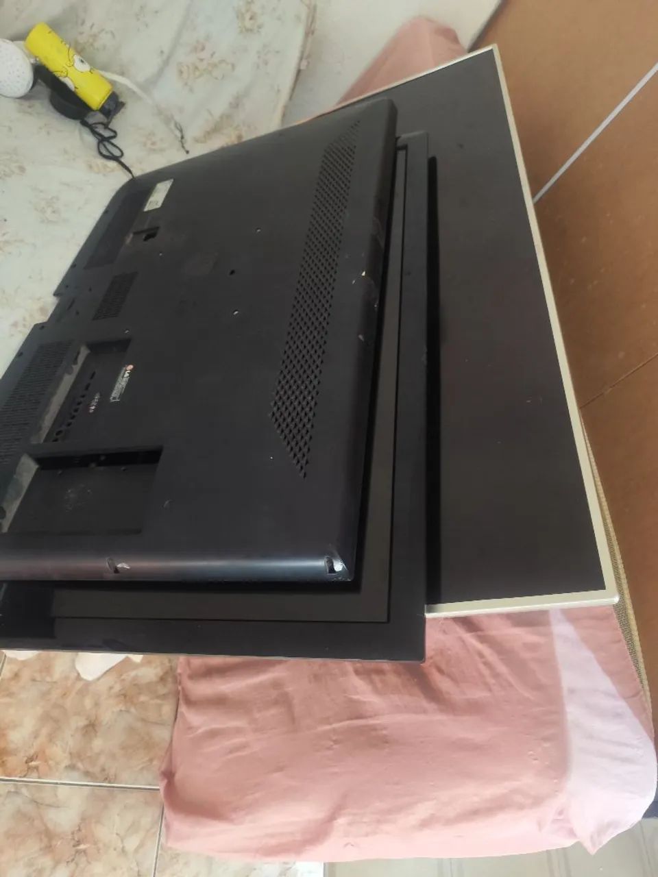 Tvs usadas tira peças 