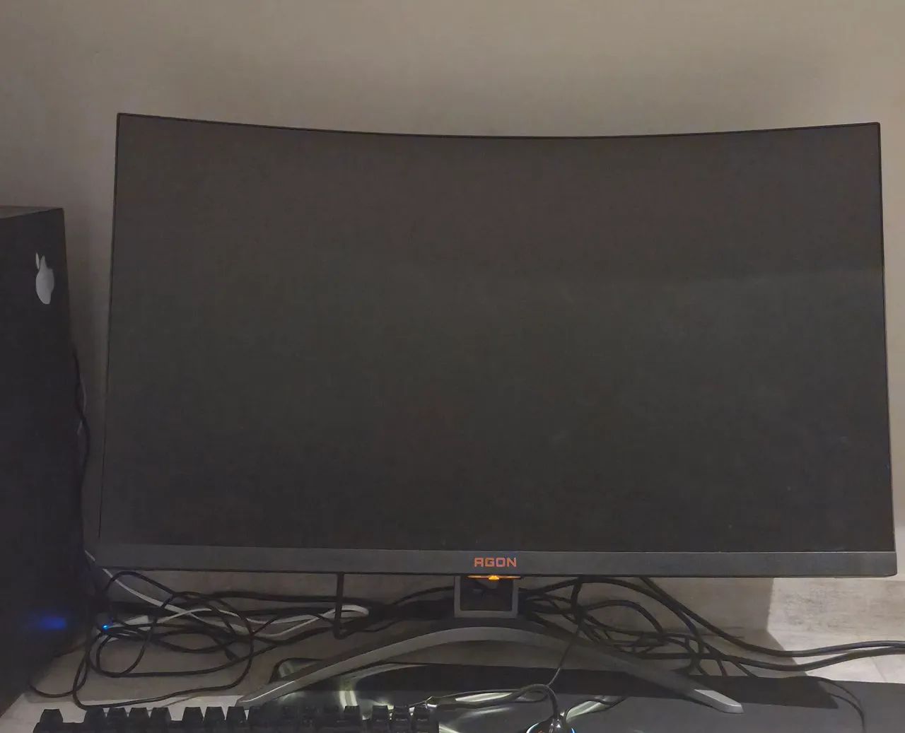 Vendo Monitor Gamer AOC Agon 32" Curvo 165Hz 1ms FreeSync AG323FCXE - Foto 4