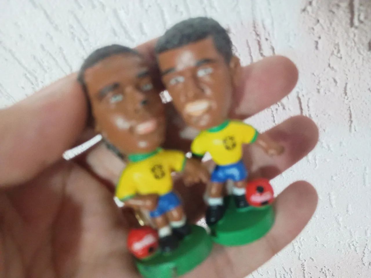 4 bonecos minicraque copa 98 coca cola usados na condição  - Foto 4