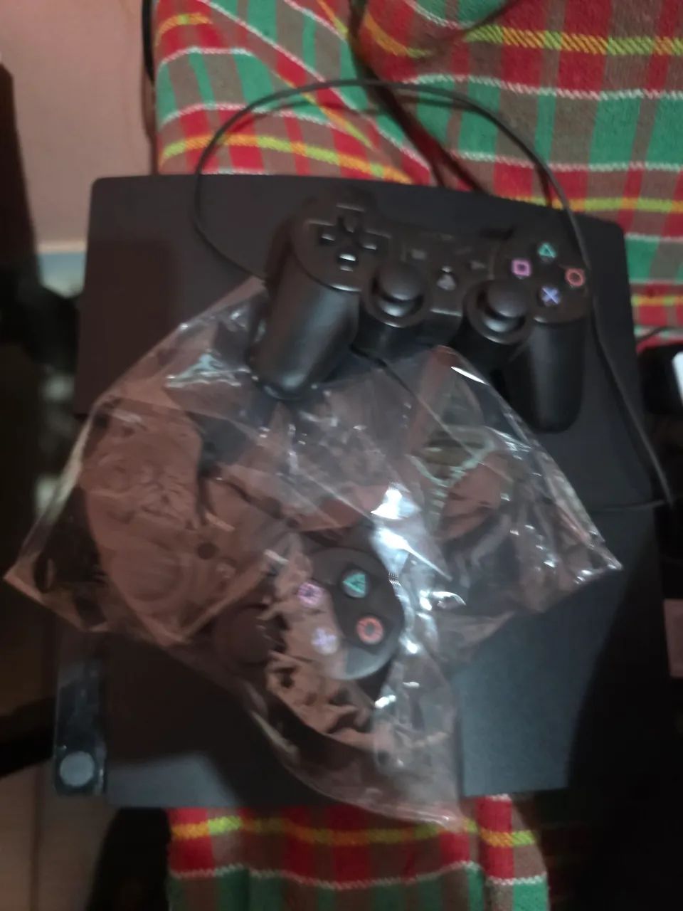 PlayStation 3 com dois controles  - Foto 5