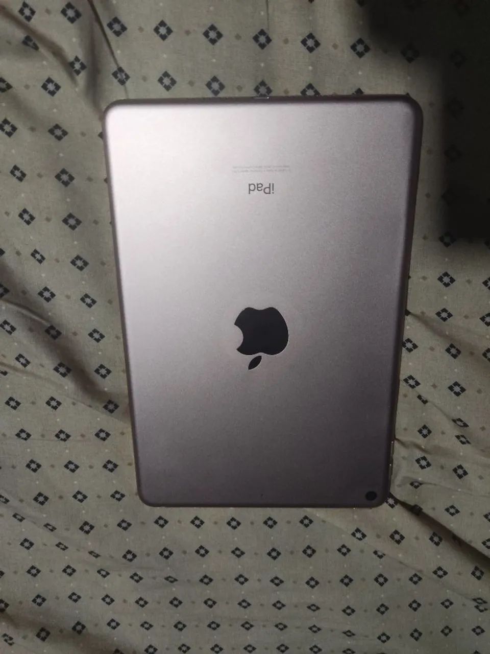 IPAD 5 MINI 64 GB COM CASE EM COURO E CANETA  - Foto 2