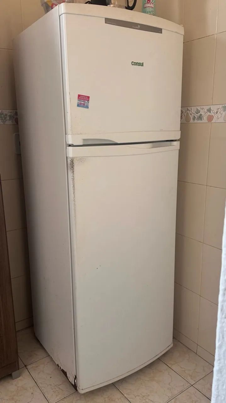 GELADEIRA 
