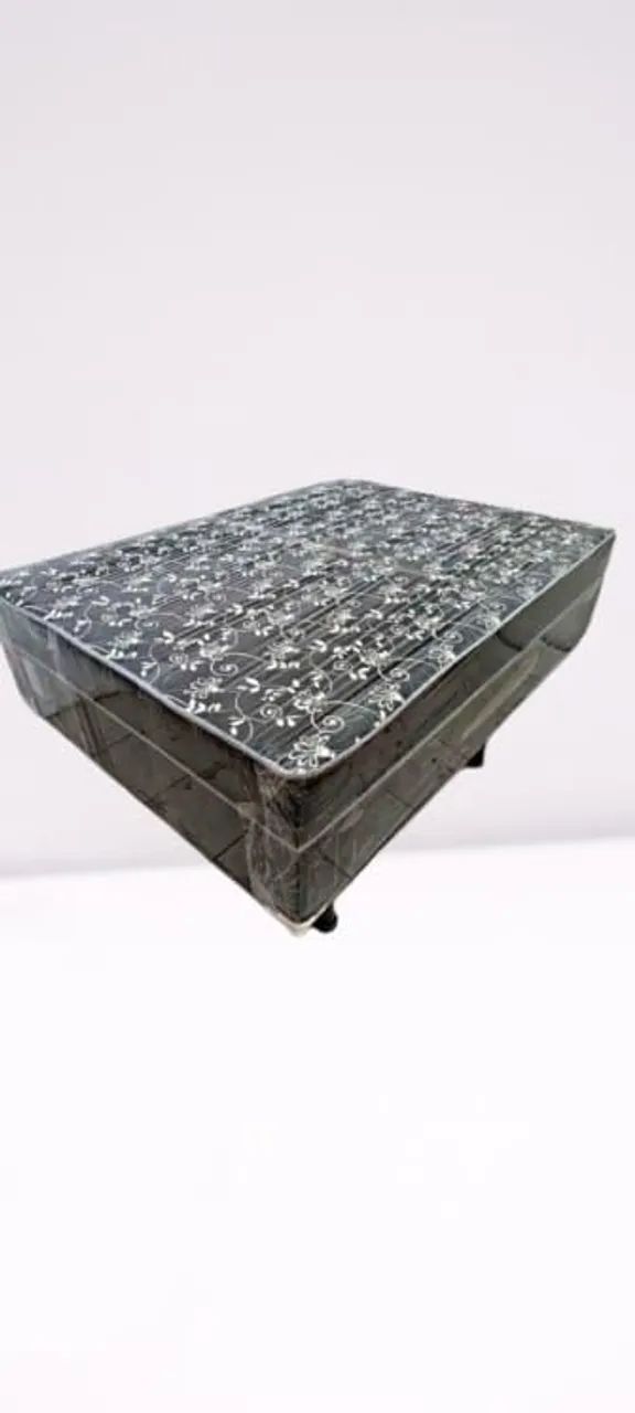 Cama box casal Mola