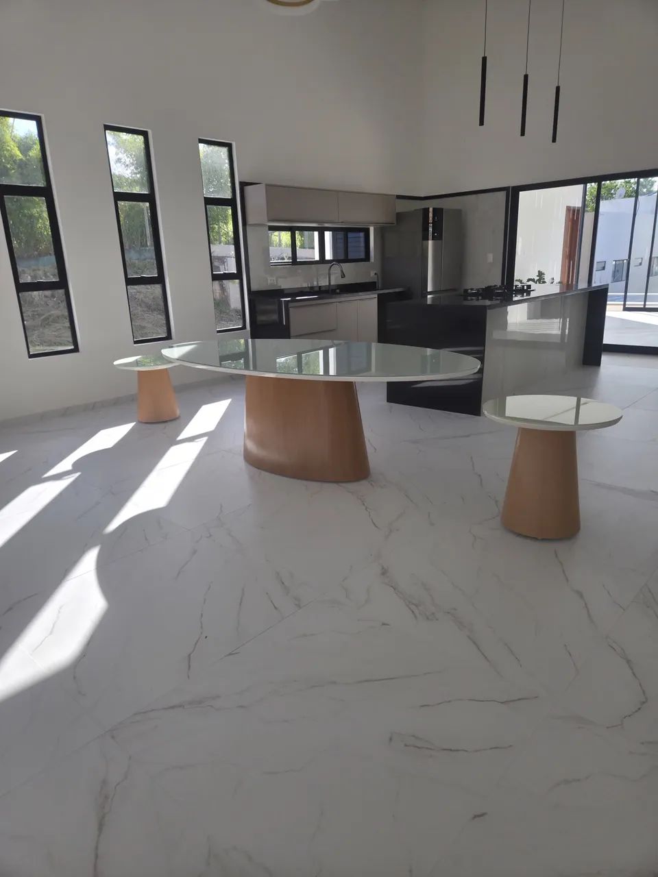 Mesa de Jantar 2,10m Oval com Vidro | Direto de Fábrica - Foto 2