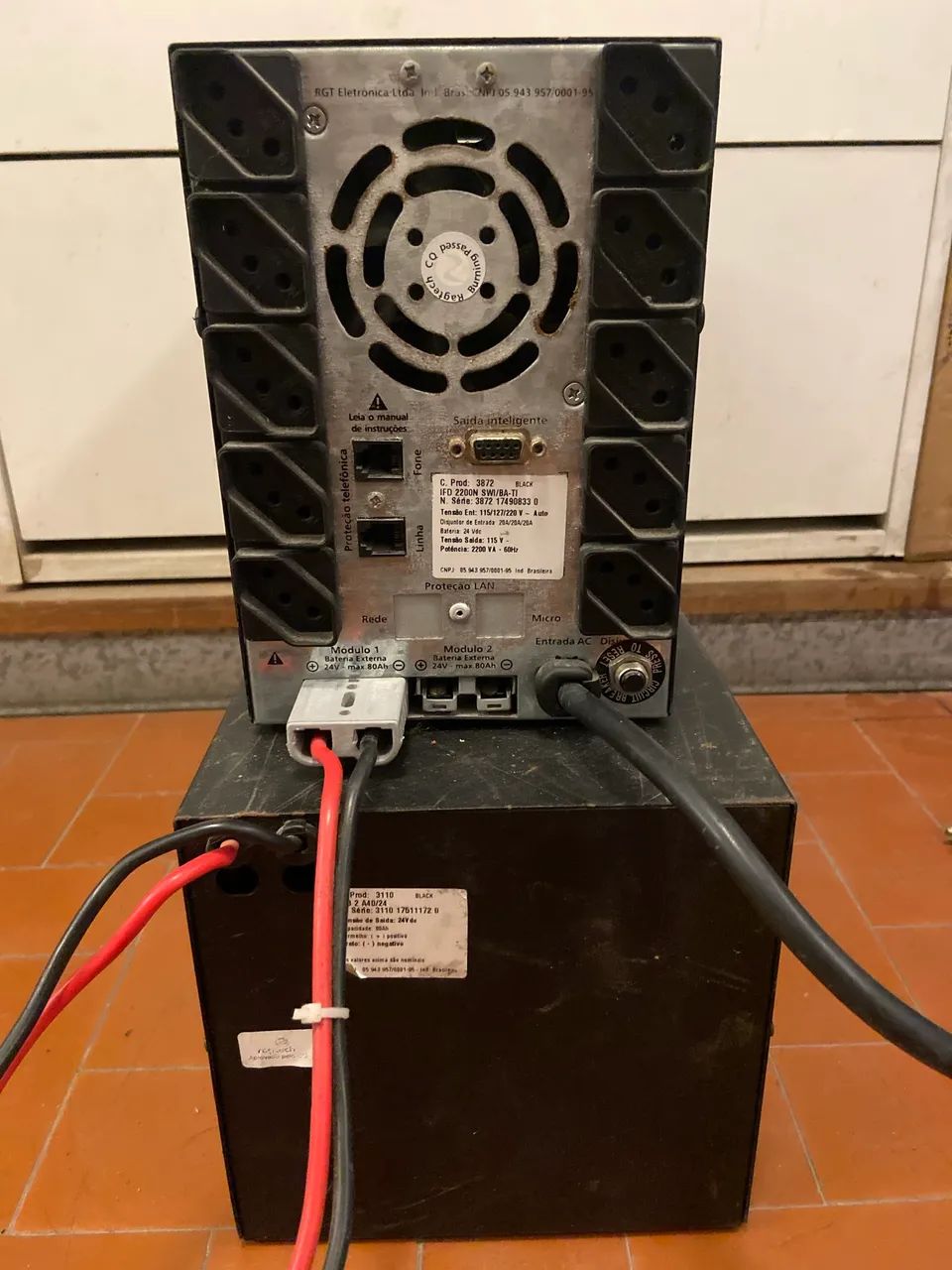 Nobreak 2200va com modulo de bateria  - Foto 2