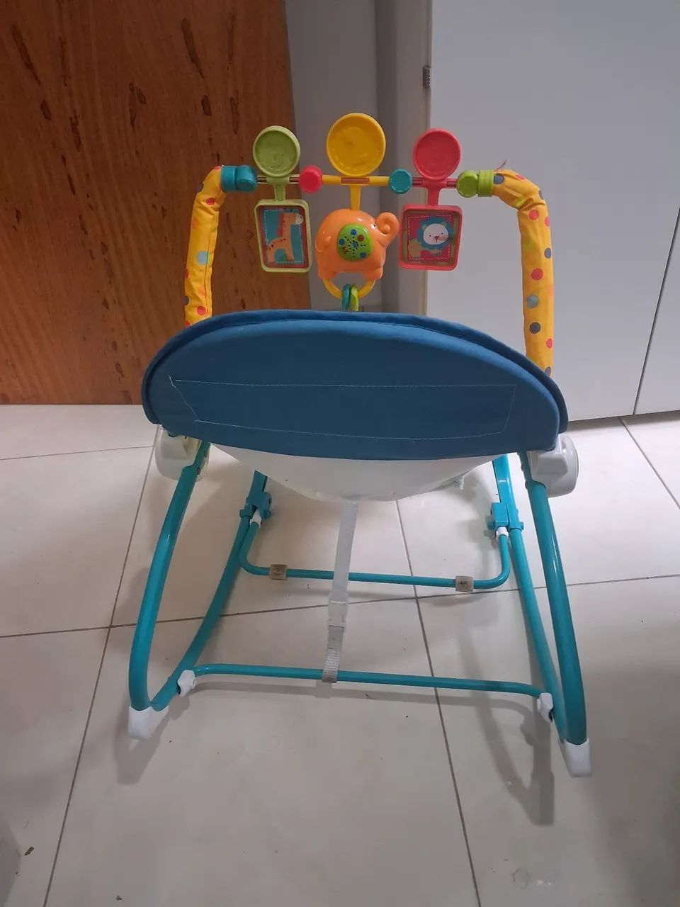 Cadeirinha Infantil com móbile - Foto 3
