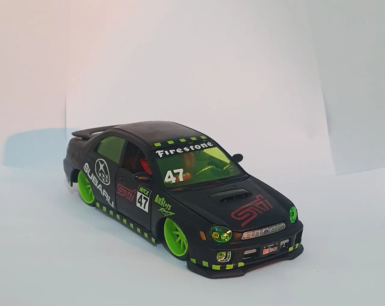 Miniatura 1:24