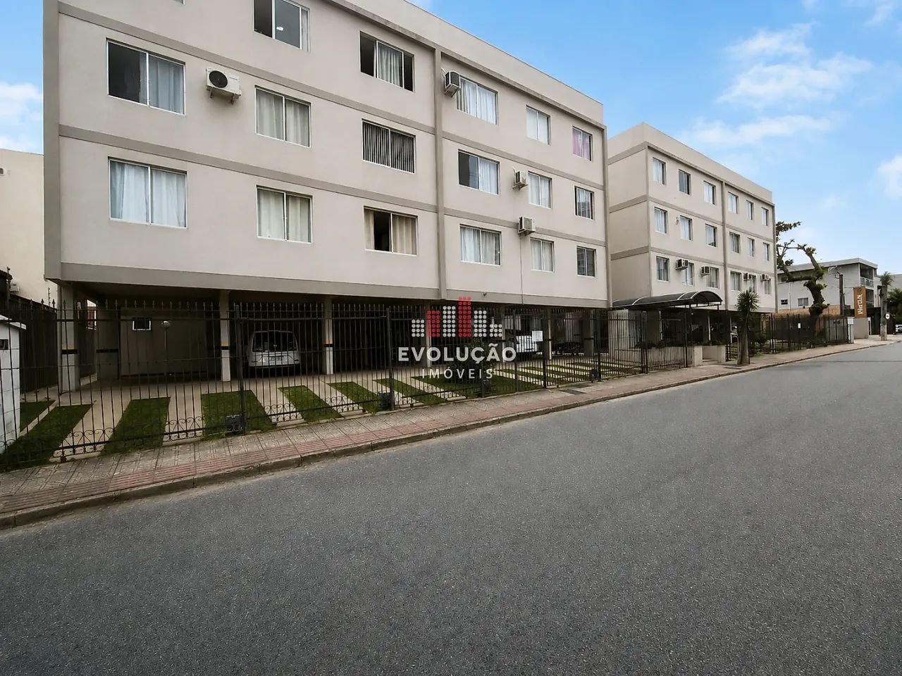 Apartamento 2 Quartos - Campinas - São José/SC