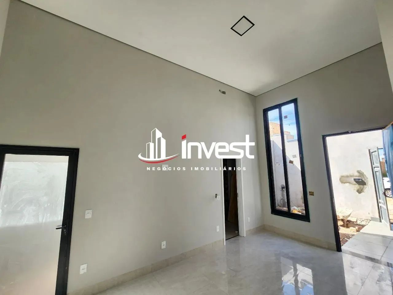 Casa Nova com Pé Direito Alto no Bairro Laranjeiras - Foto 3