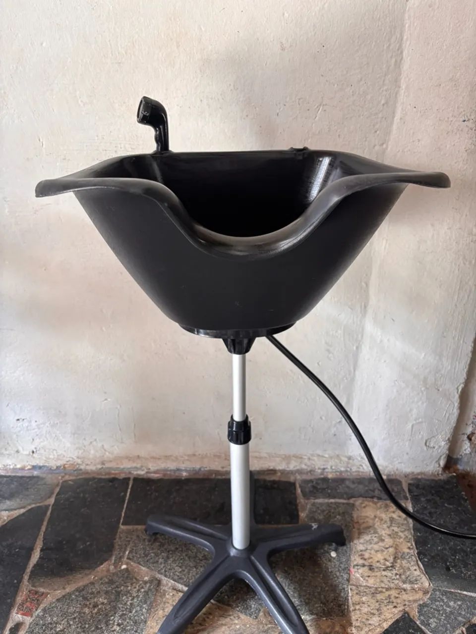 Vendo lavatório portátil 