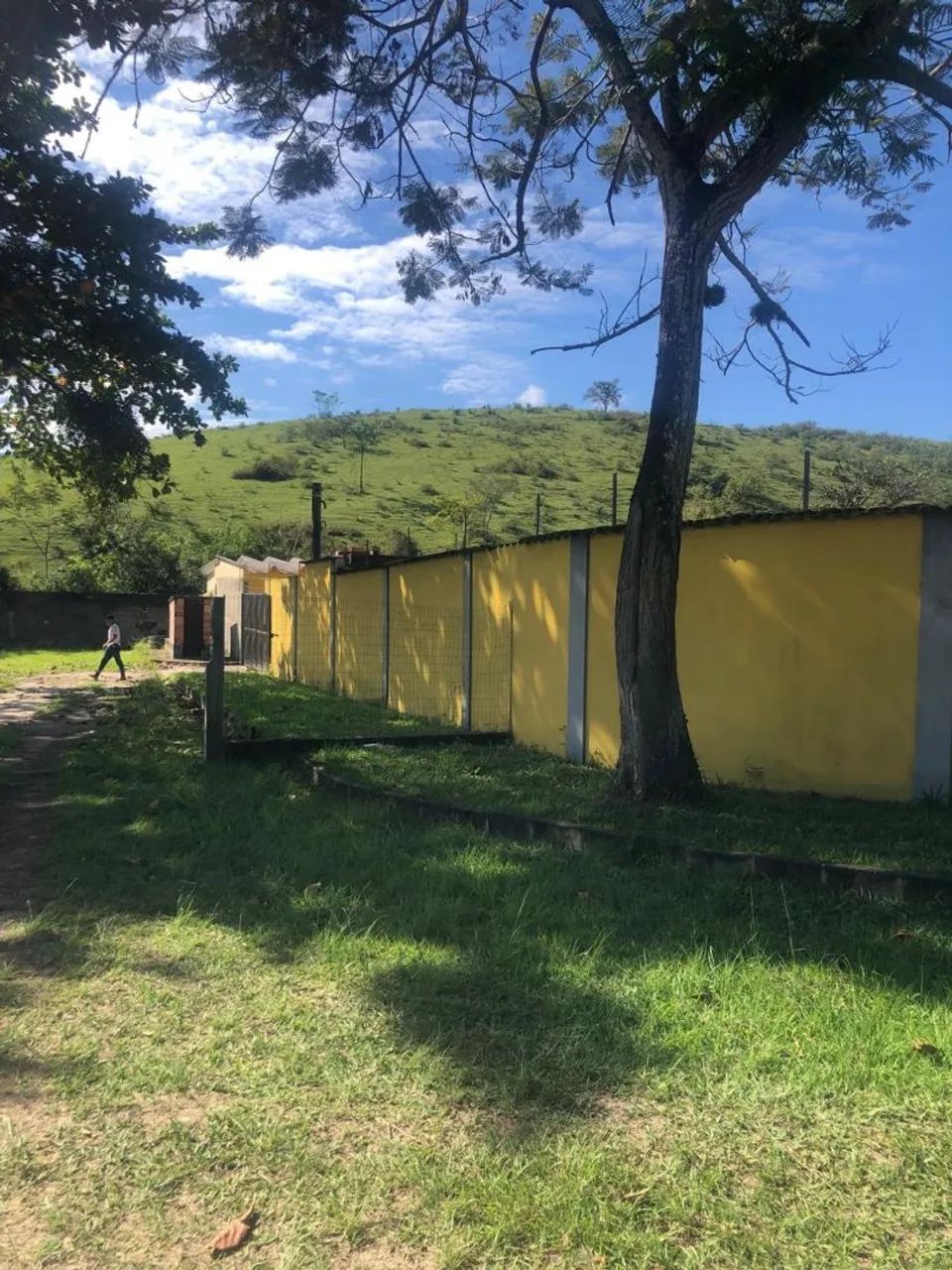 Excelente casa com galpão e area aberta - Foto 3