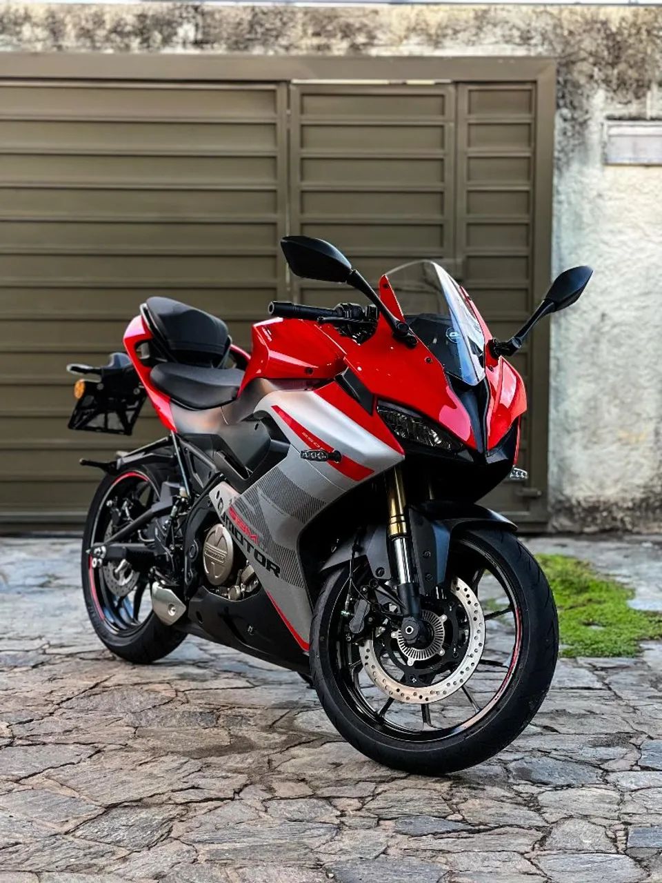 SBM 250s  - Foto 2