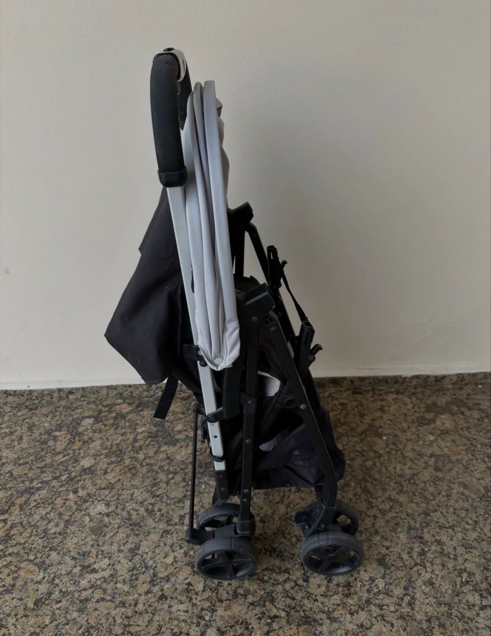 Carrinho de bebe CHICCO - Foto 4